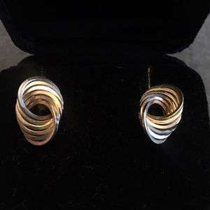 14K Yellow Gold Knot Earrings, Barmakian Jewelers.